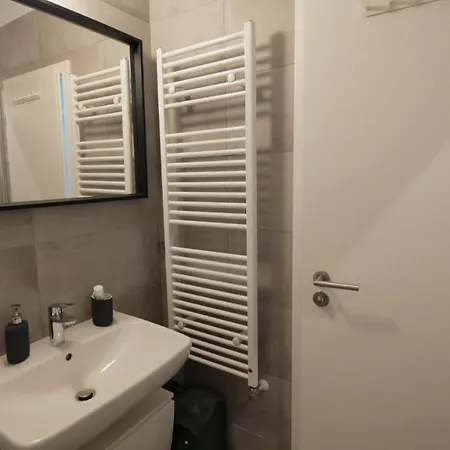 Апартаменты Air-conditioned, 2 With Terrace